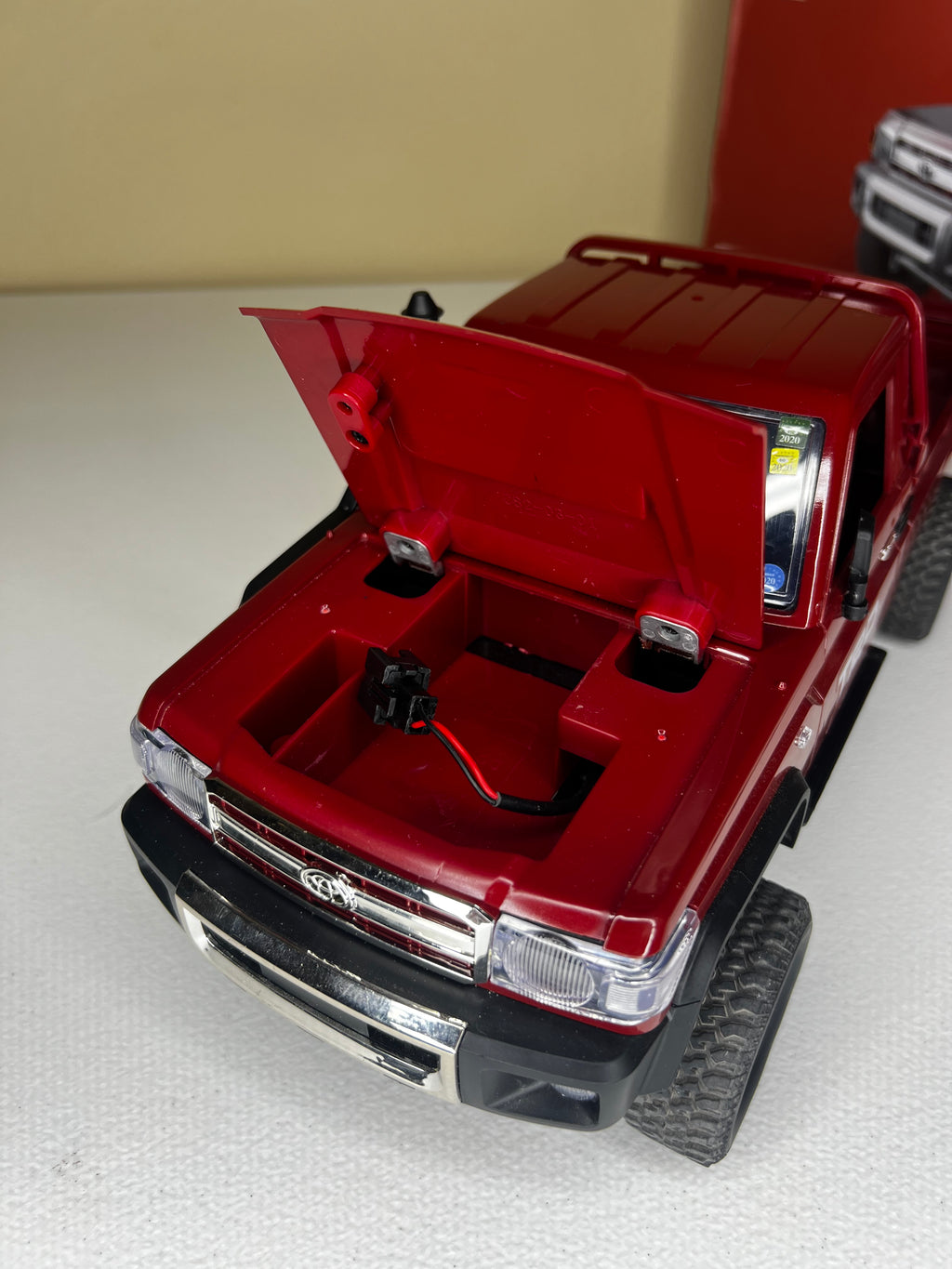 Pre-owned: MNRC MN82 1:12 Toyota Land Cruiser LC79 4WD RC Pickup Truck