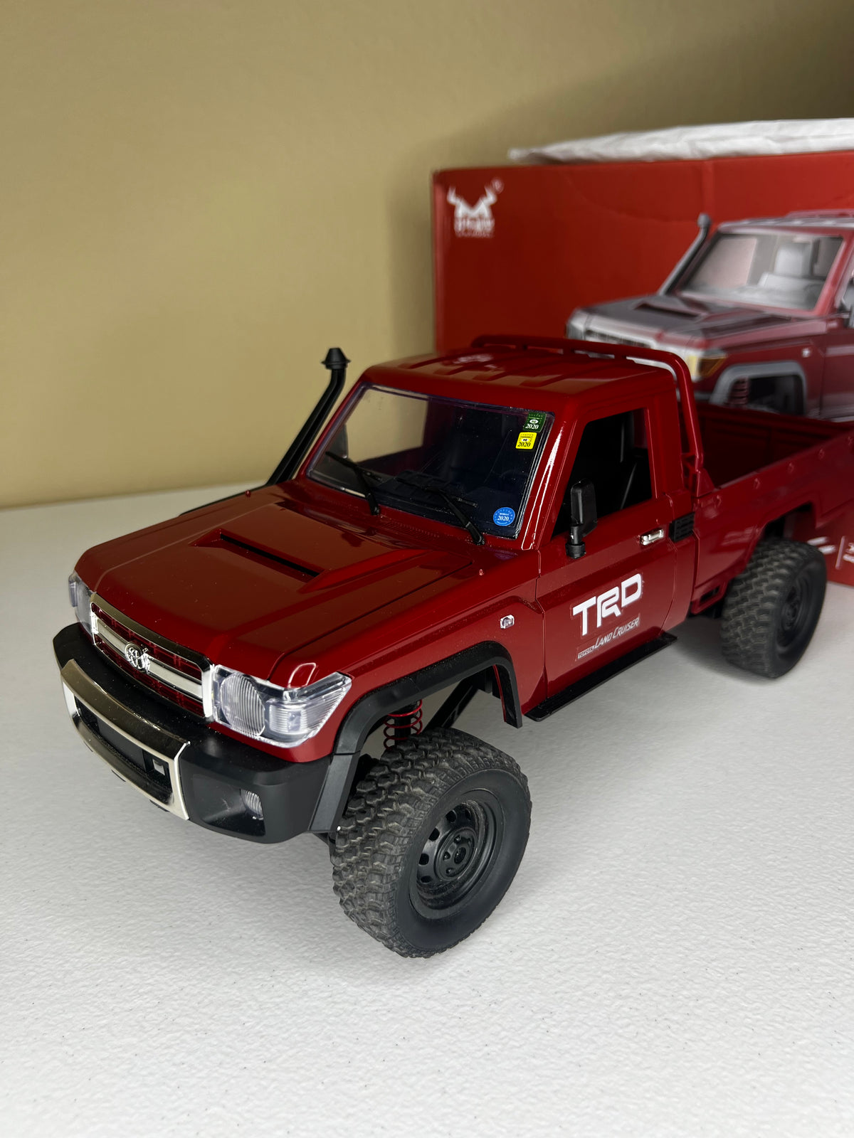Pre-owned: MNRC MN82 1:12 Toyota Land Cruiser LC79 4WD RC Pickup Truck